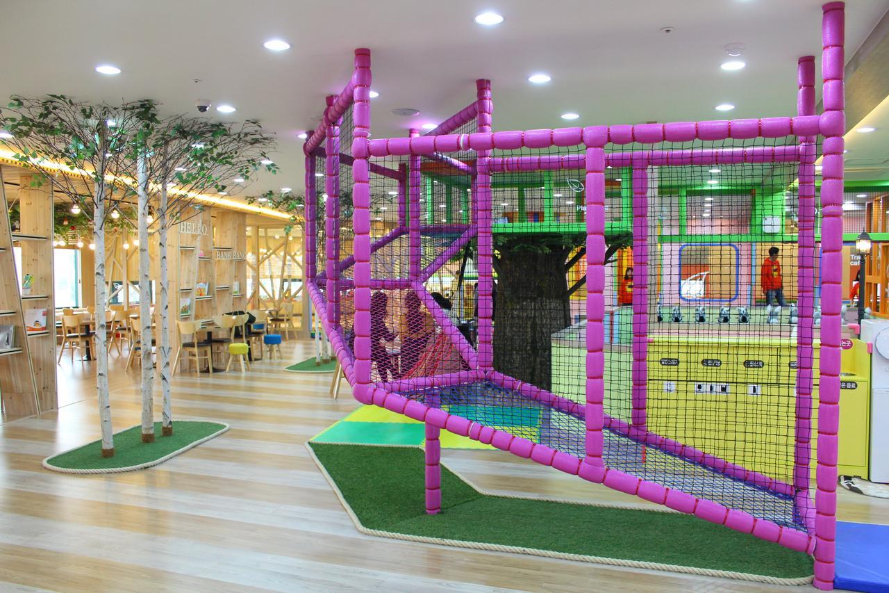 Elena Business Hotel Yeosu Exterior foto